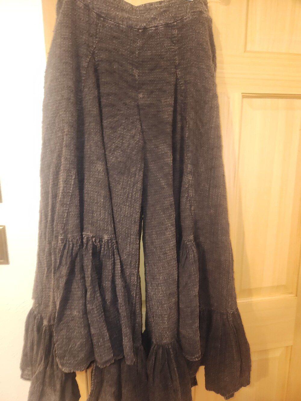 NWT! Oli & Hali Wide Leg Tiered Pants